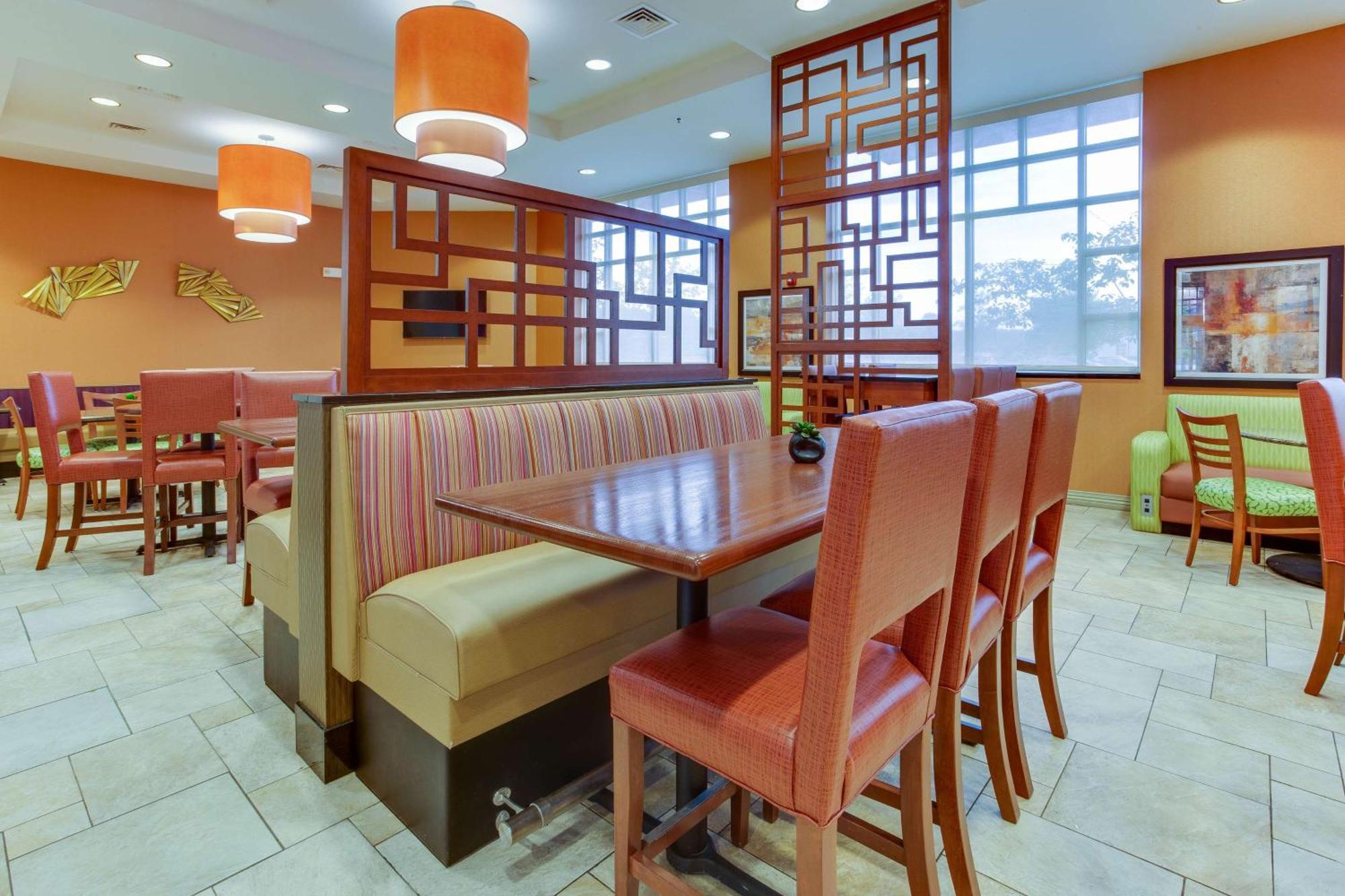 Drury Inn & Suites West Des Moines Buitenkant foto