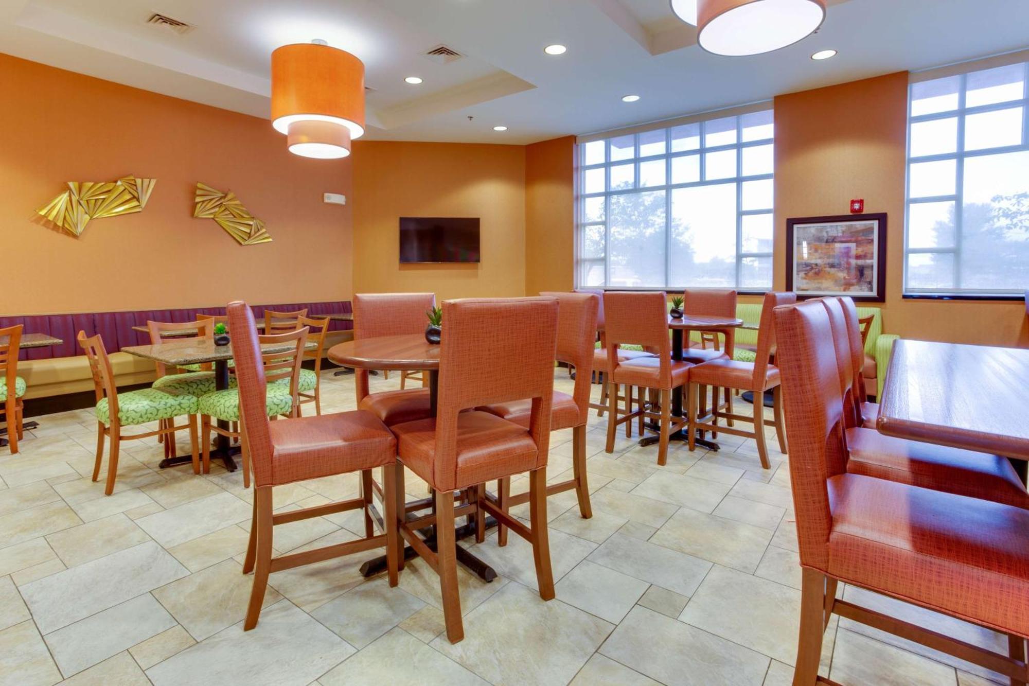 Drury Inn & Suites West Des Moines Buitenkant foto