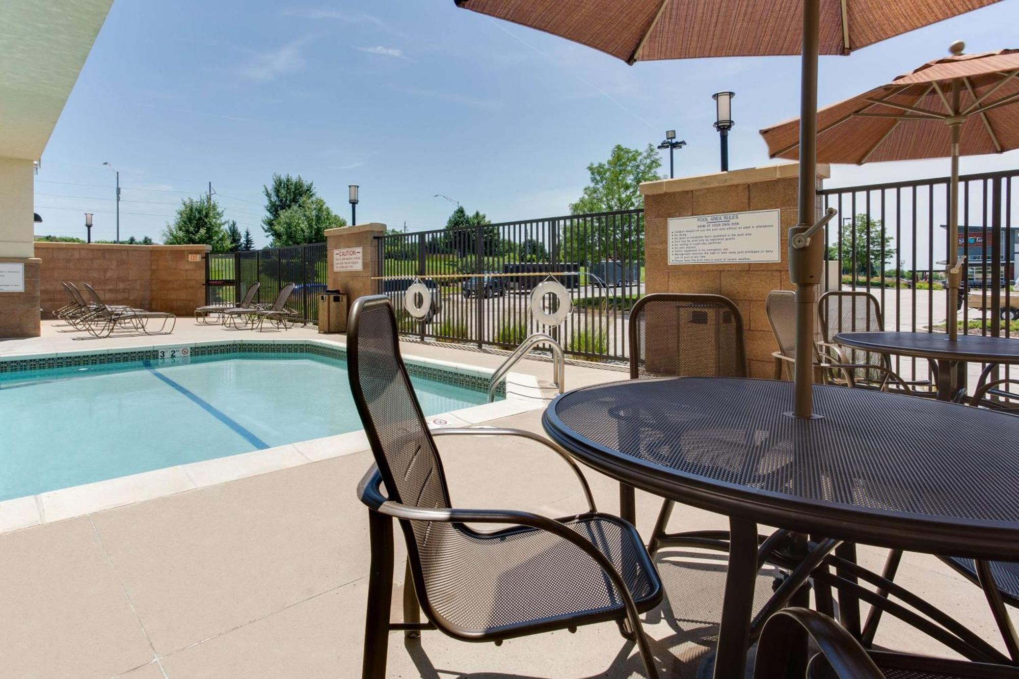 Drury Inn & Suites West Des Moines Buitenkant foto