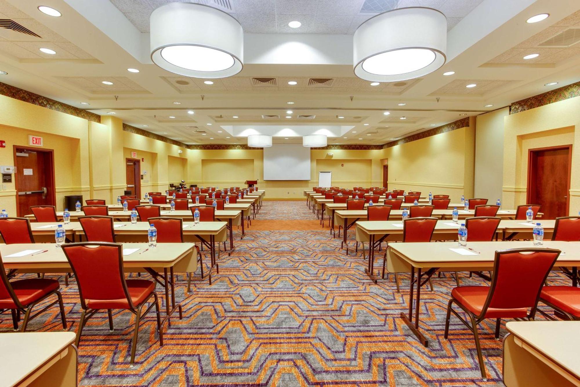 Drury Inn & Suites West Des Moines Buitenkant foto